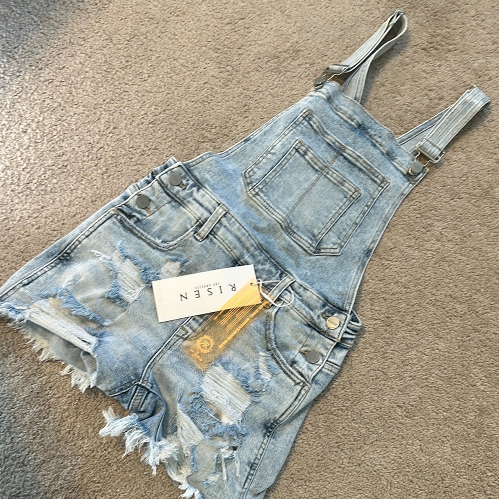 NWT Risen Short overalls